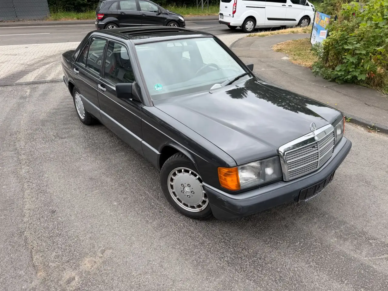 Mercedes-Benz 190 E W201Aut. 1.Hand Top1A Tüv 8/27 114Tkm, foto 2