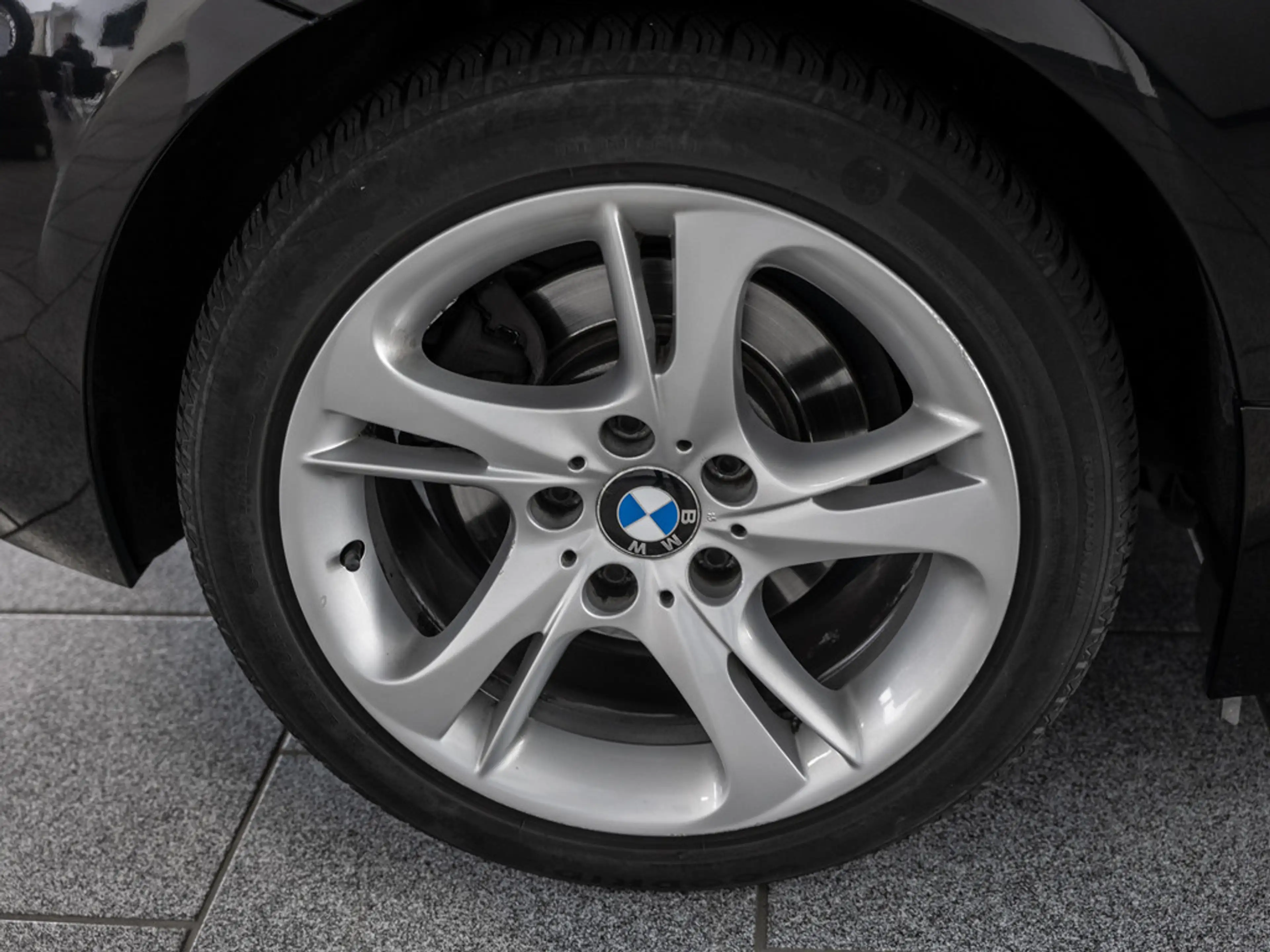 BMW Z4 Roadster sDrive 20i NAVI LEDER ALUFELGEN — photo 10