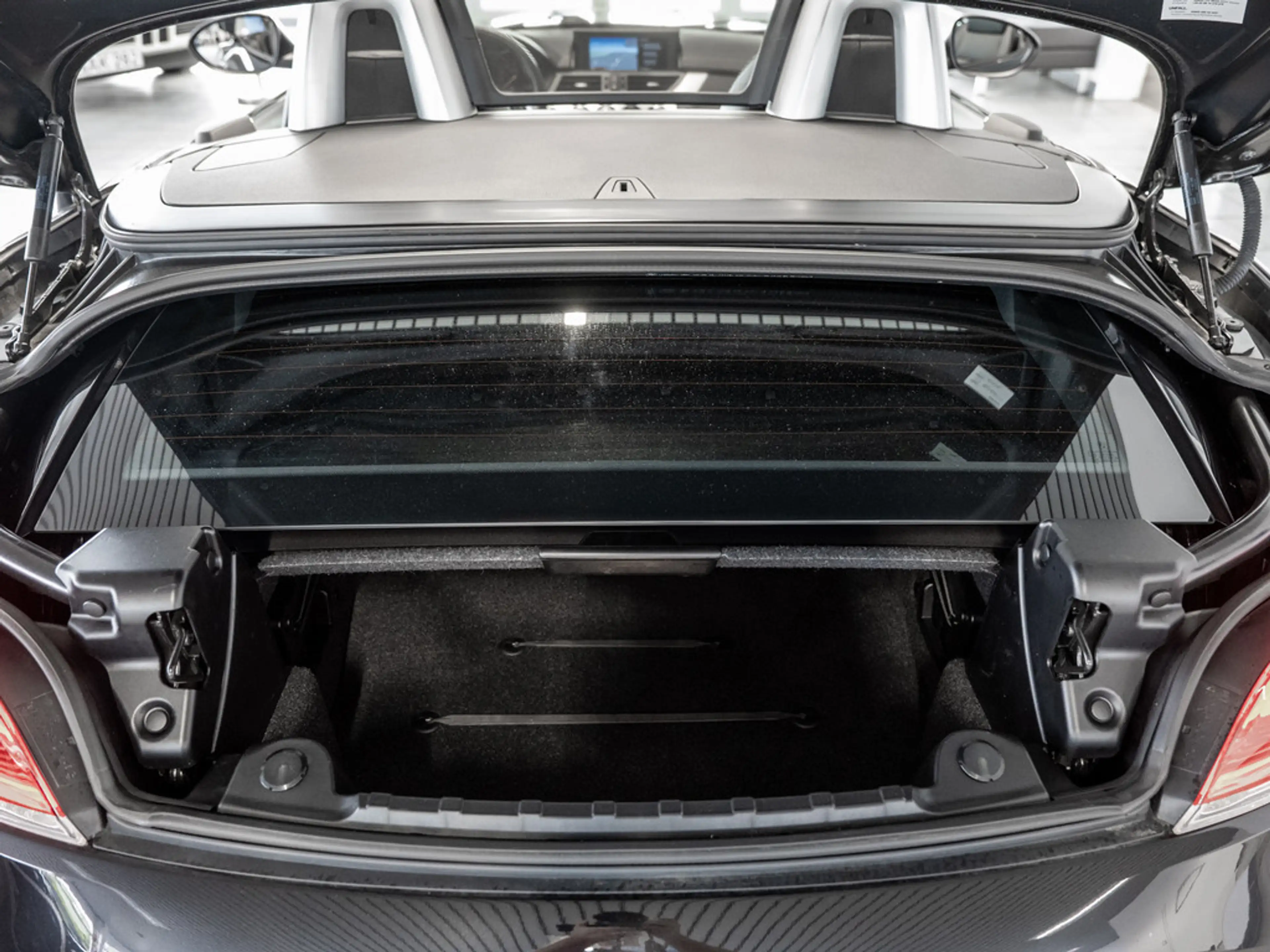 BMW Z4 Roadster sDrive 20i NAVI LEDER ALUFELGEN — photo 11