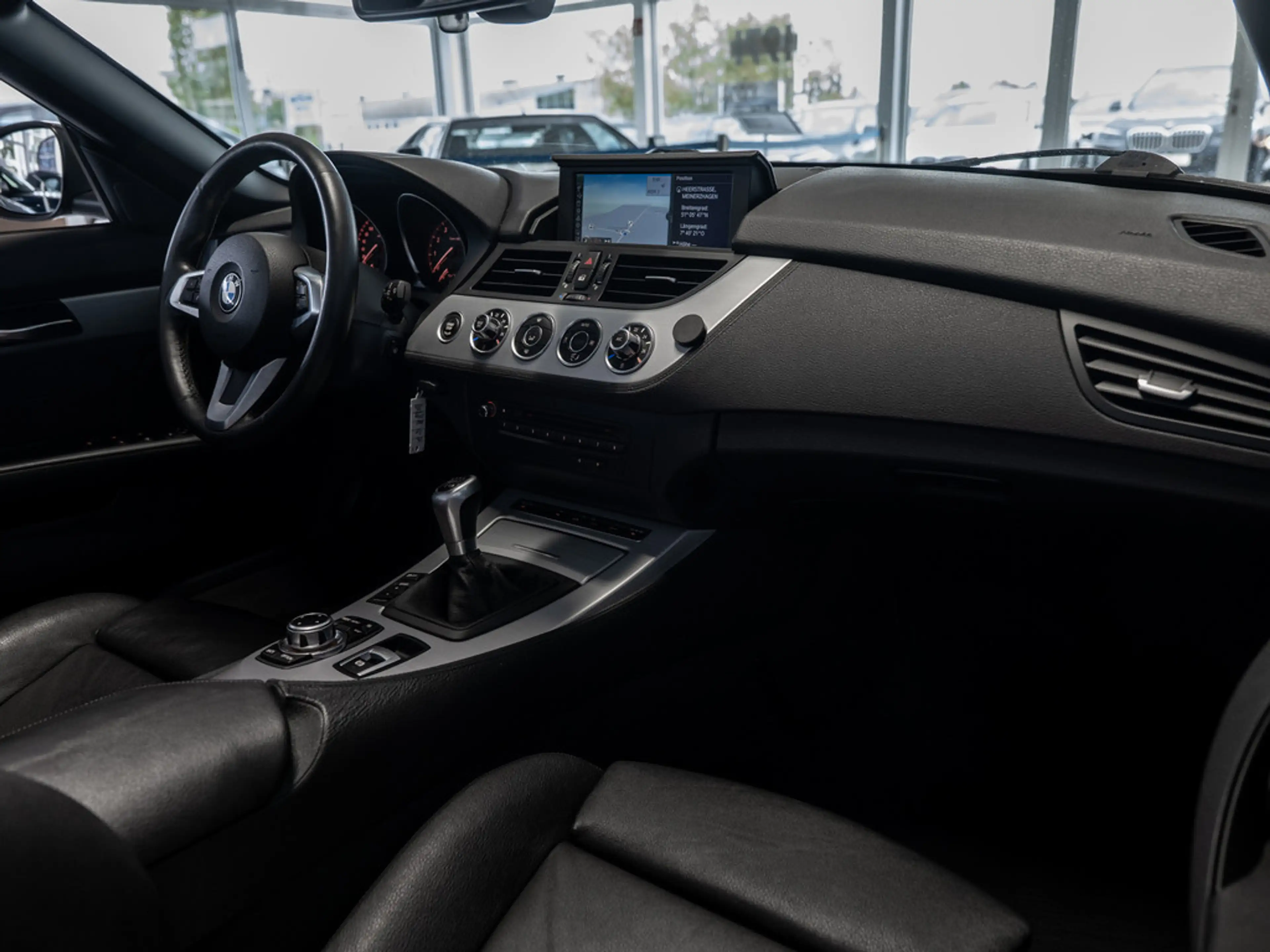 BMW Z4 Roadster sDrive 20i NAVI LEDER ALUFELGEN — photo 9