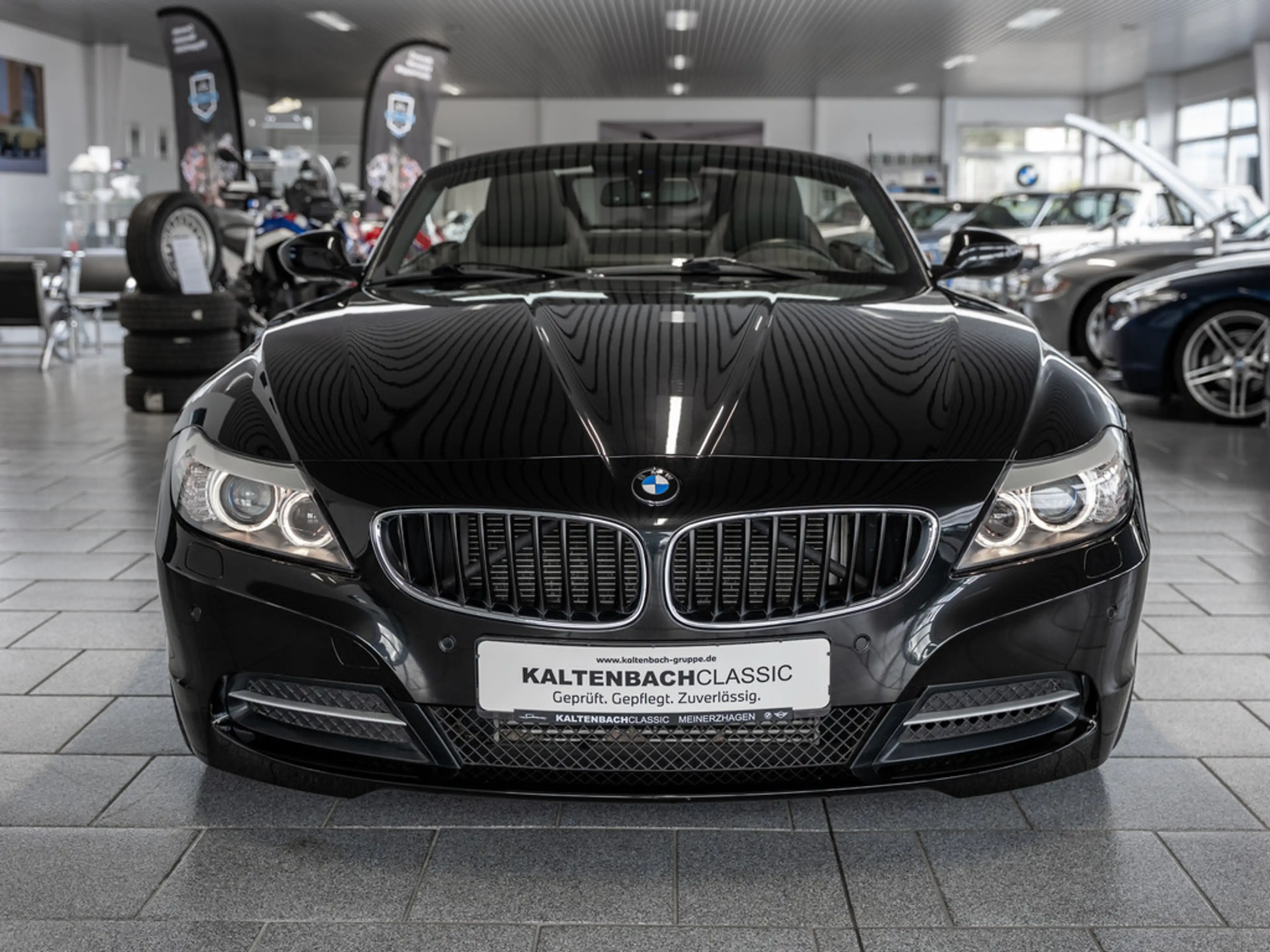 BMW Z4 Roadster sDrive 20i NAVI LEDER ALUFELGEN — photo 4