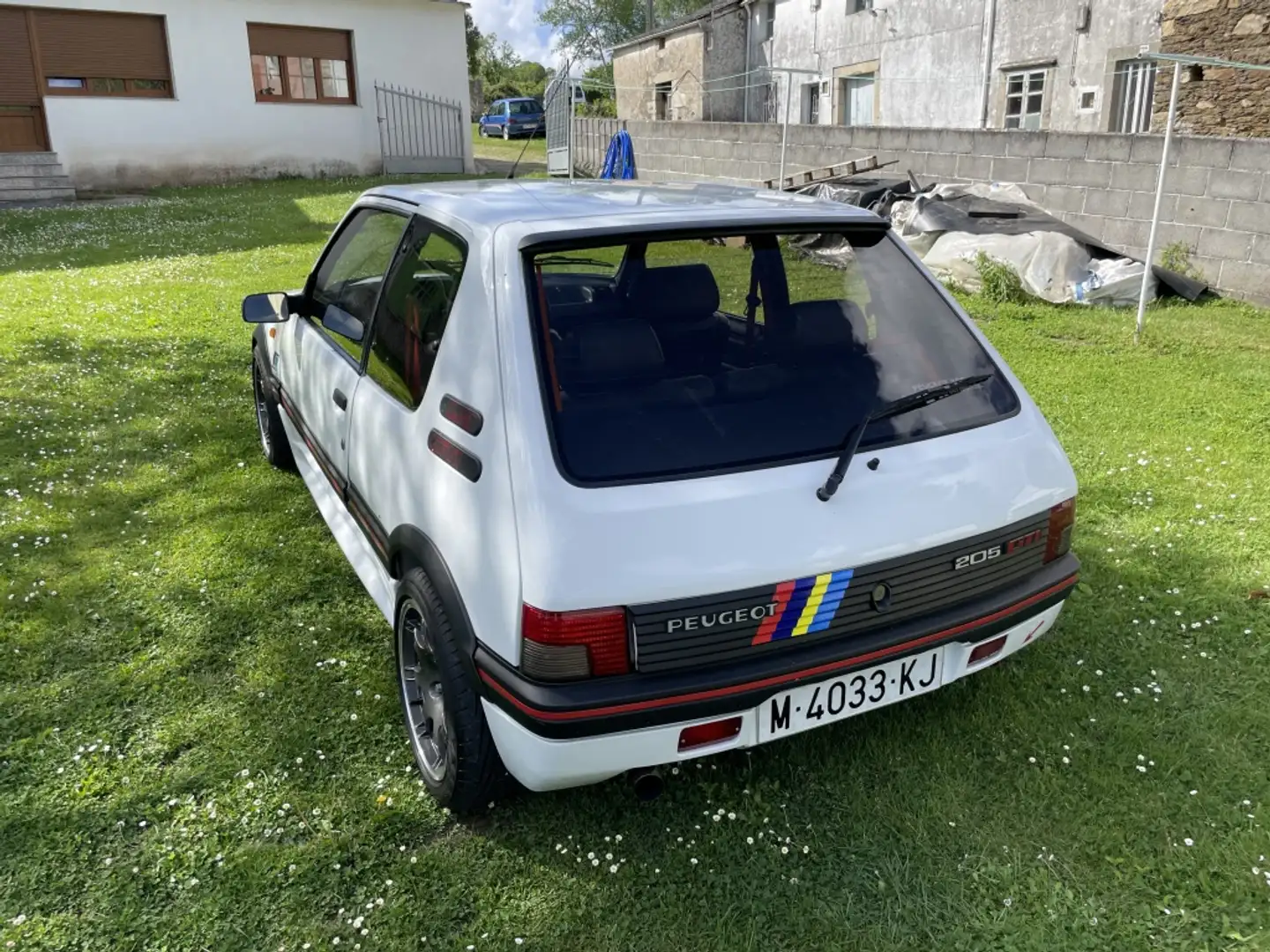 Peugeot 205 1.9 GTI Weiß - 1