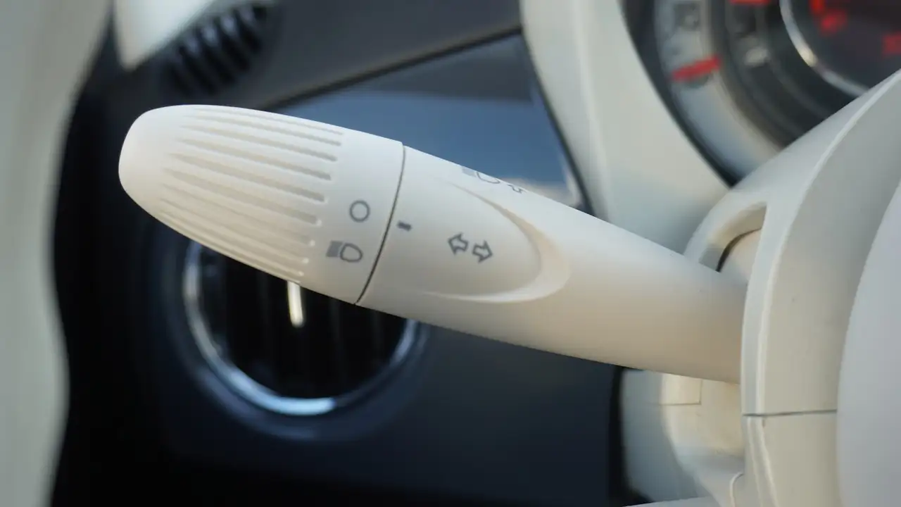 Fiat 500 1.0 M-Hybrid Sitzheizung Tempomat DAB, миниатюра 15