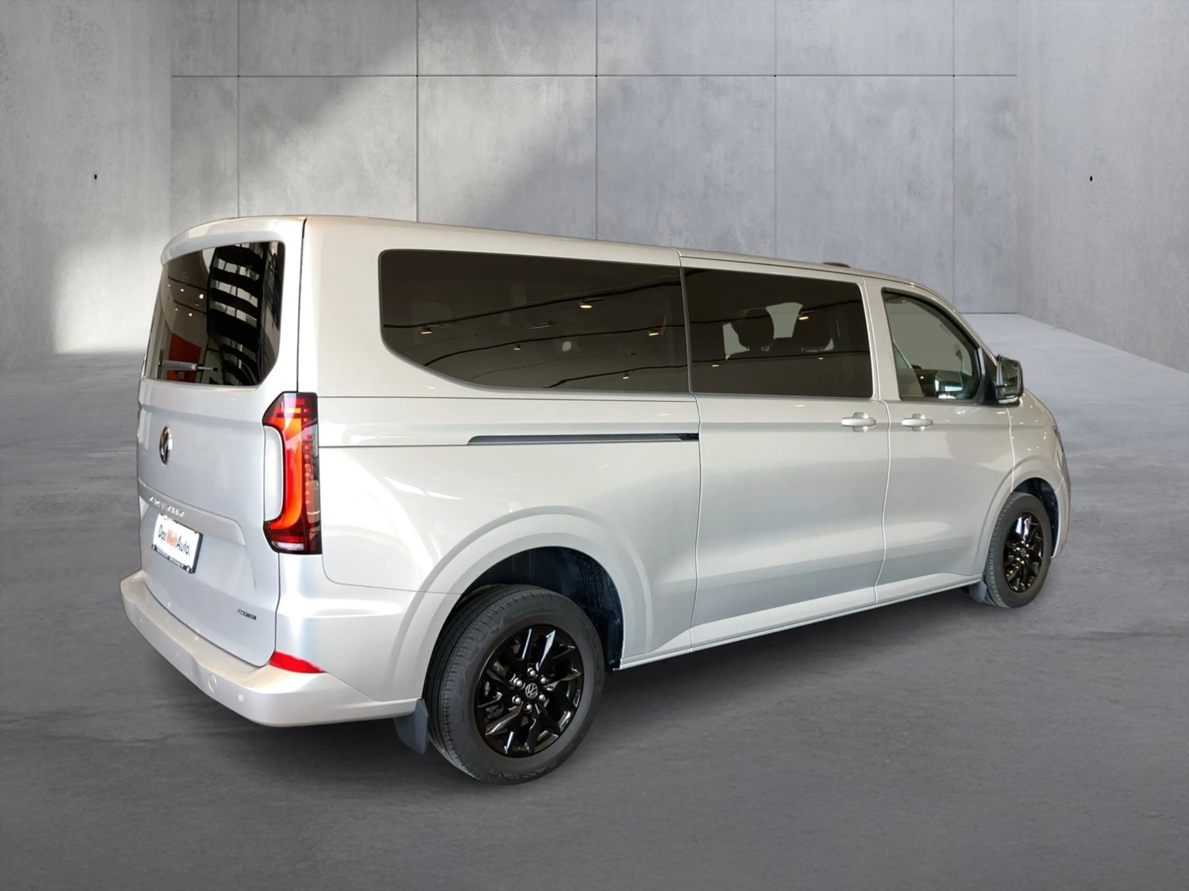 Volkswagen T7 Caravelle VW T7 Caravelle Life LR TDI 4MOTION — photo 5