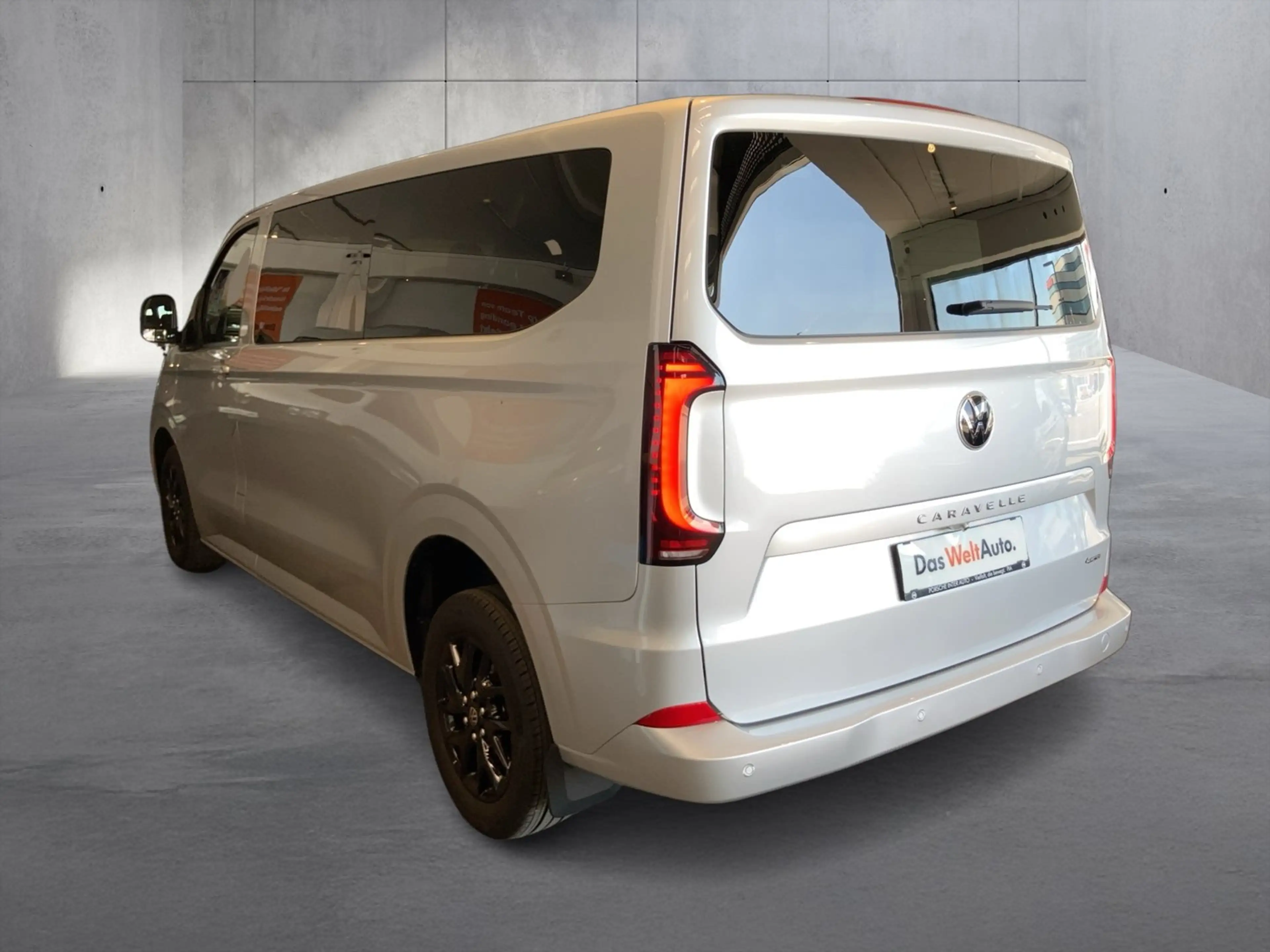 Volkswagen T7 Caravelle VW T7 Caravelle Life LR TDI 4MOTION — photo 3