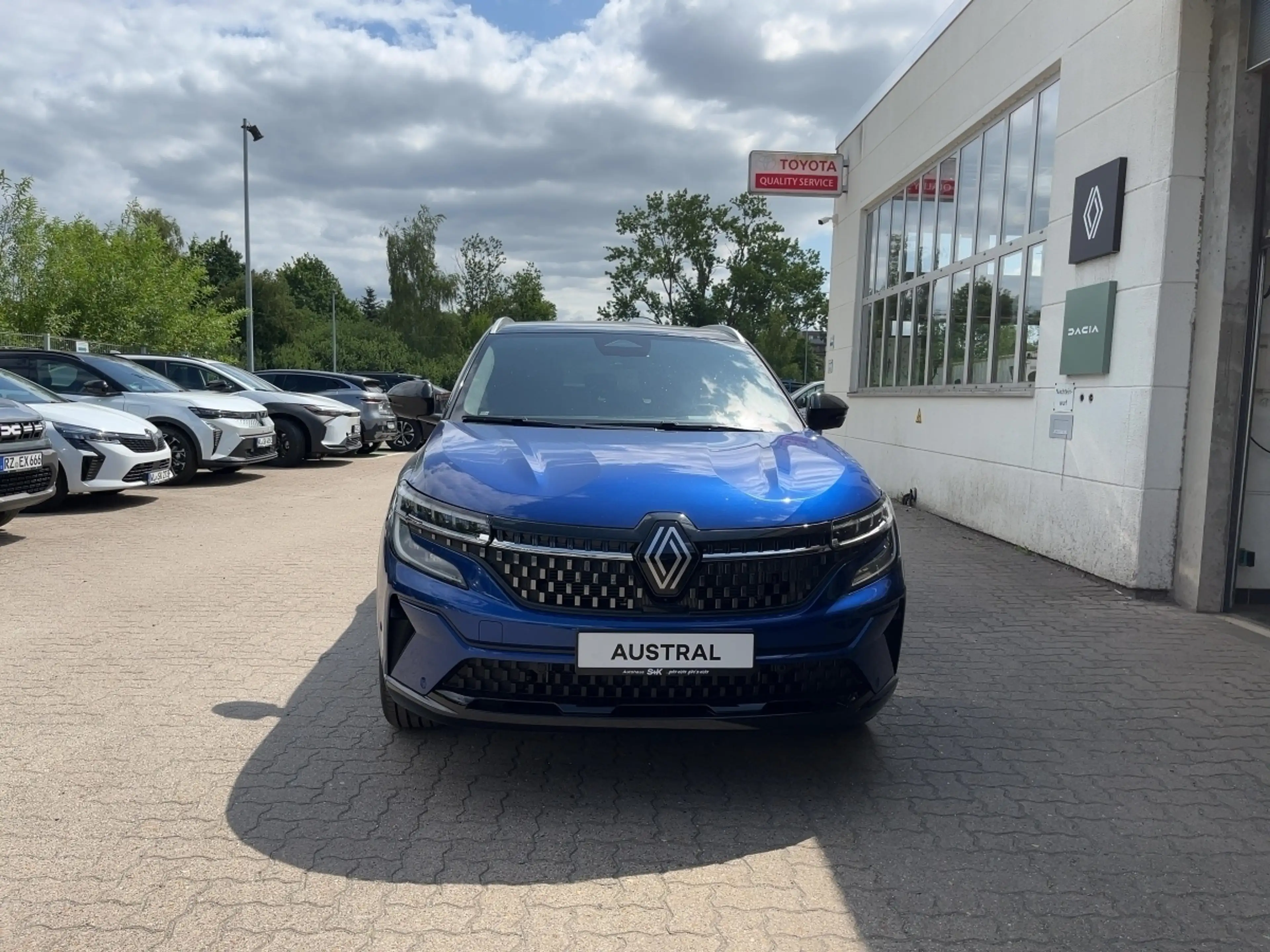 Renault Austral Iconic E-Tech Full Hybrid 200+PANO+H/K+NAVI+ — photo 6