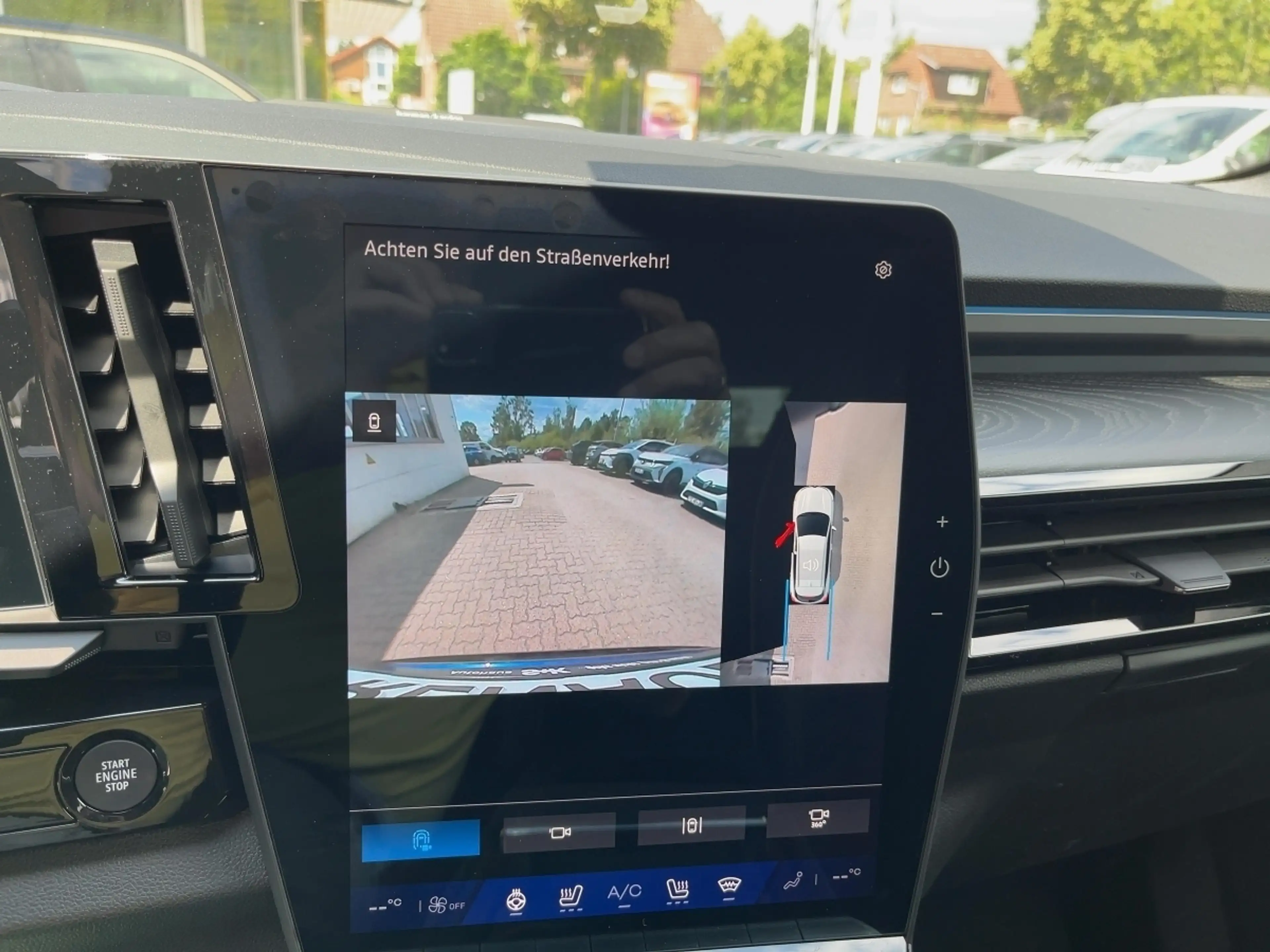 Renault Austral Iconic E-Tech Full Hybrid 200+PANO+H/K+NAVI+ — photo 15