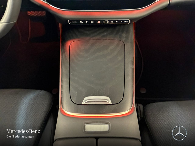 Mercedes-Benz E 300 e 4M Hybrid Avantgarde 360° Distr. LED PTS — photo 15