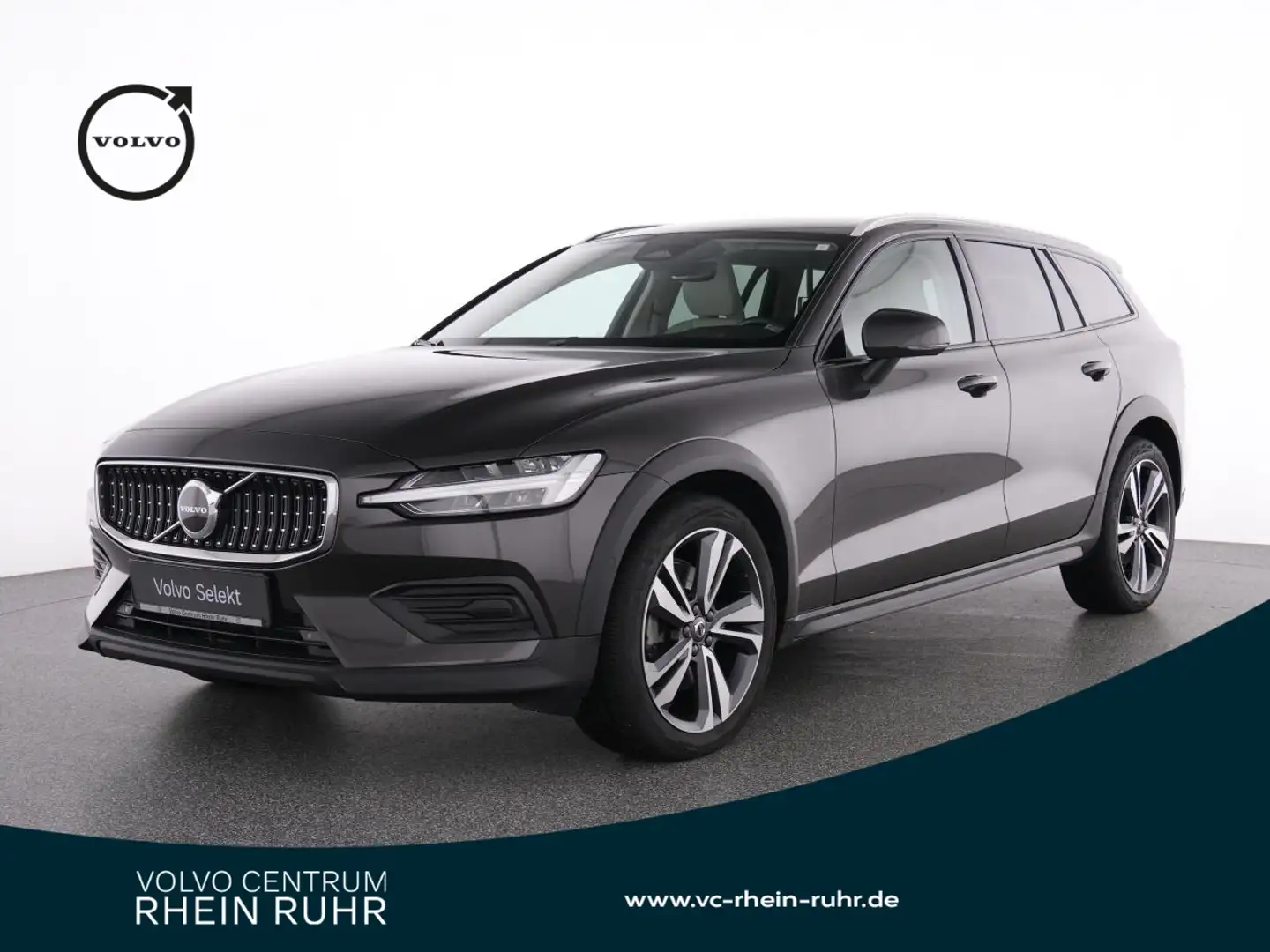 Volvo V60 Cross Country B4 AWD Plus+AHK+WINTERPAK+ Grau - 1
