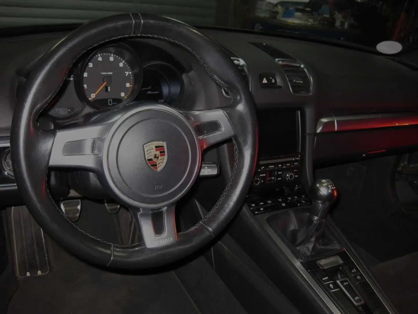 Porsche Boxster 1.HD dt.Fzg. Grau - 2