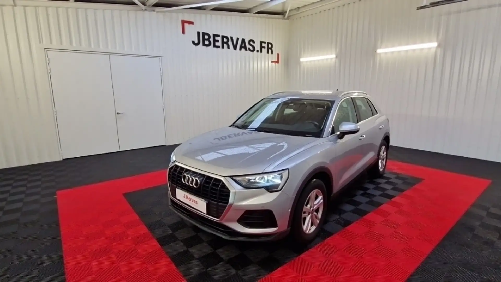 Audi Q3 35 TFSI 150 DESIGN - 1