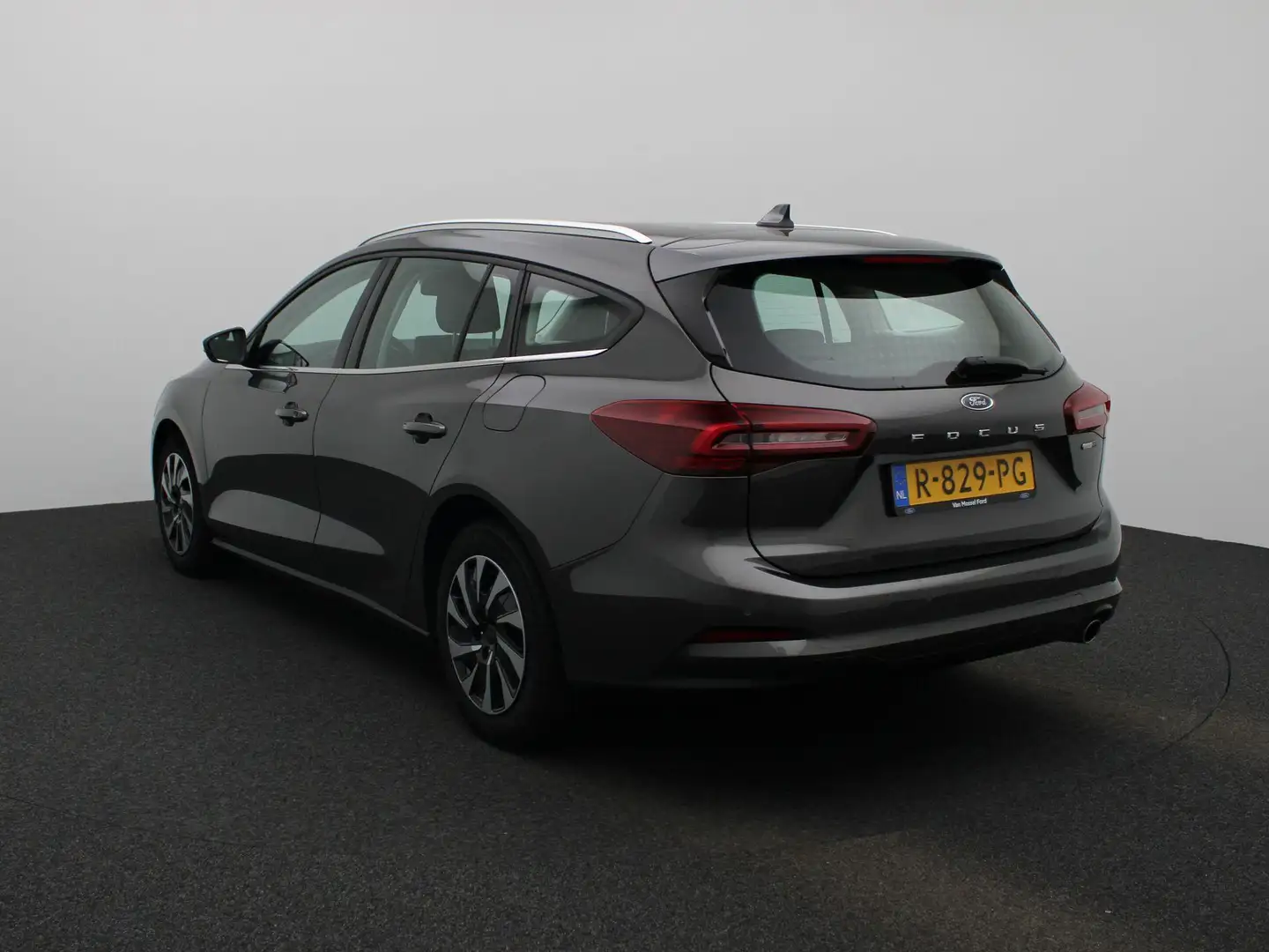 Ford Focus Wagon 1.0 EcoBoost Hybrid Titanium Style | Apple C Grigio - 2
