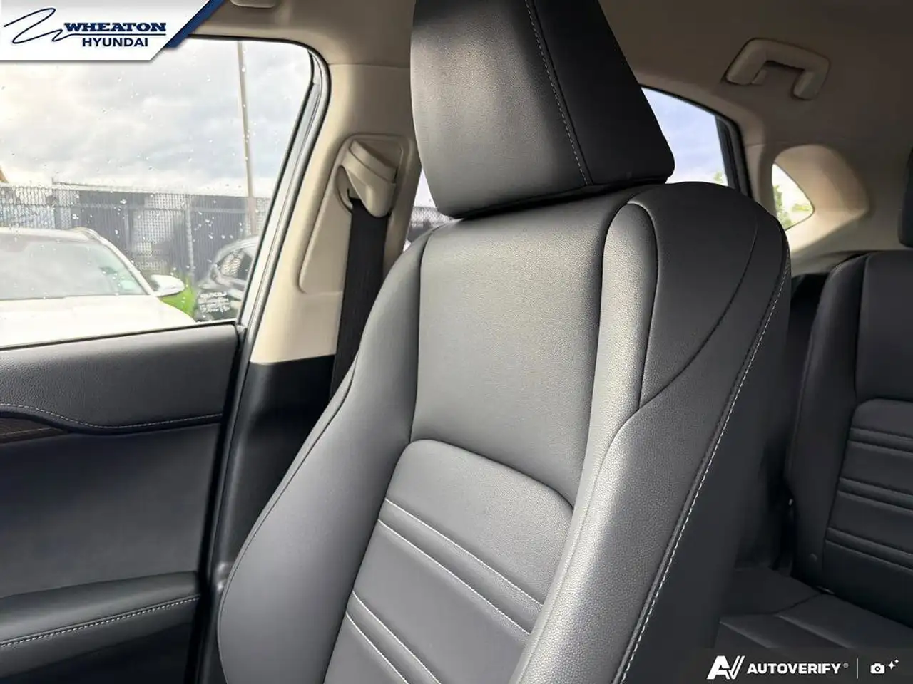 Lexus NX снимка Lexus NX