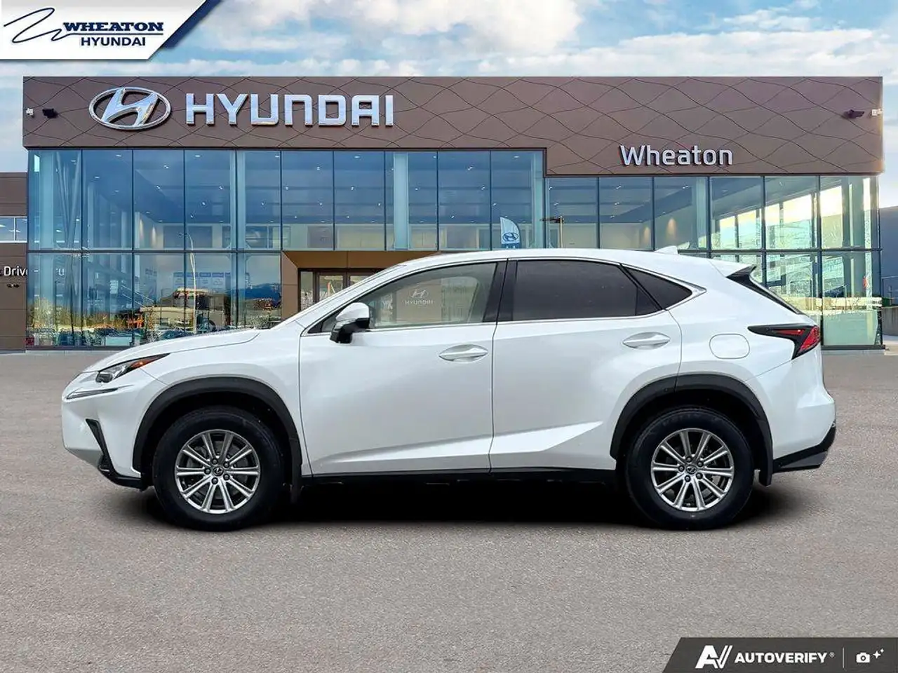 Lexus NX снимка Lexus NX