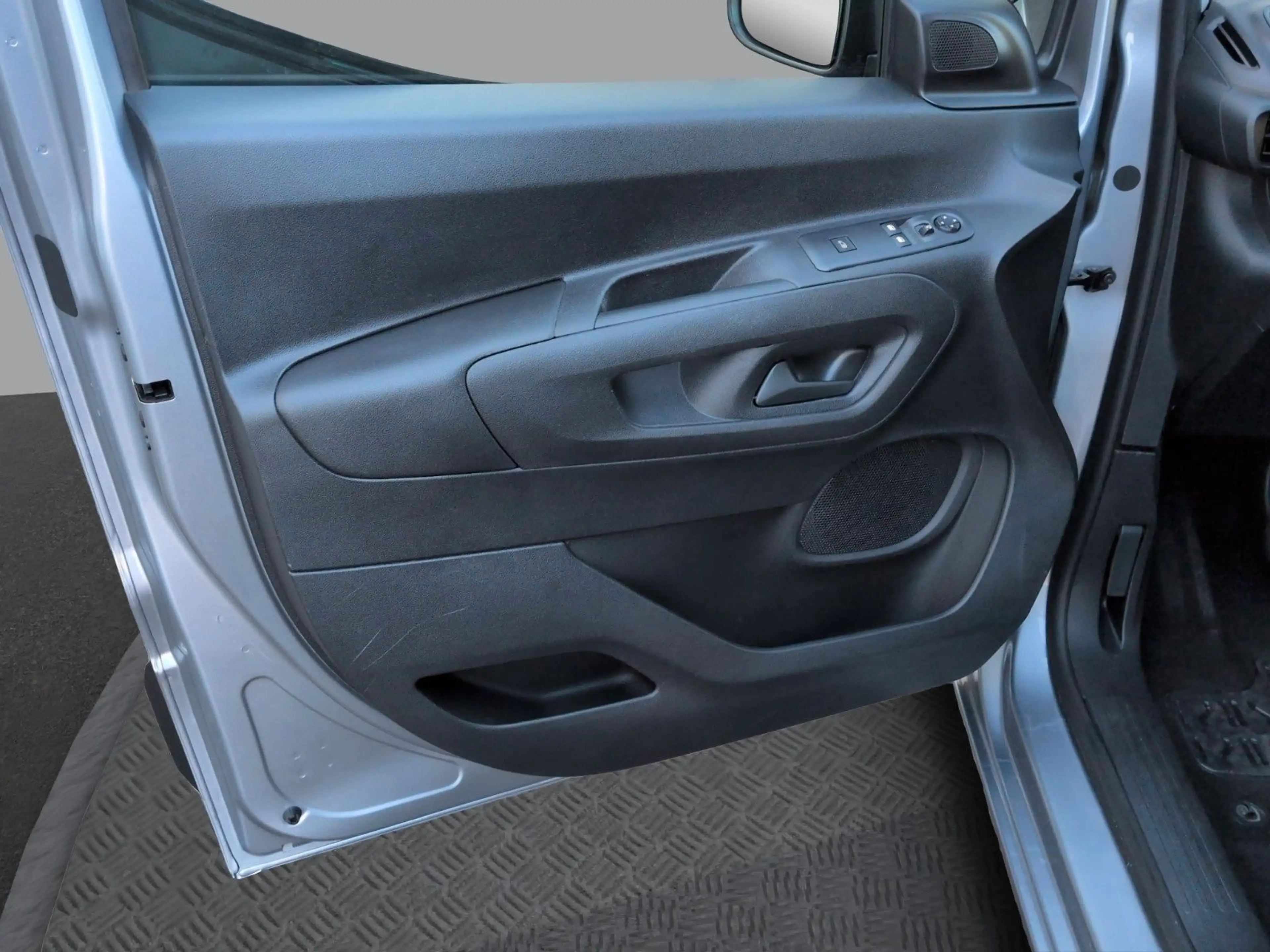 Opel Combo E Cargo L2/XL erhöhte Nutzlast*Klima*Tempo — photo 10