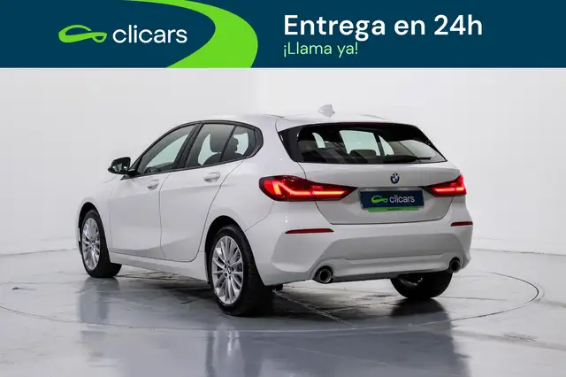 BMW 1 Series view 9