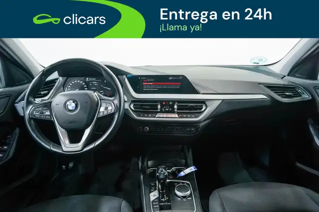 BMW 1 Series view 12