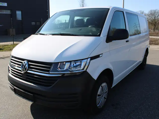 Volkswagen T6.1 Kombi Kombi LR DSG 2.HD+Klima+6 Sitzer+DAB+PDC+AHK+MwSt!