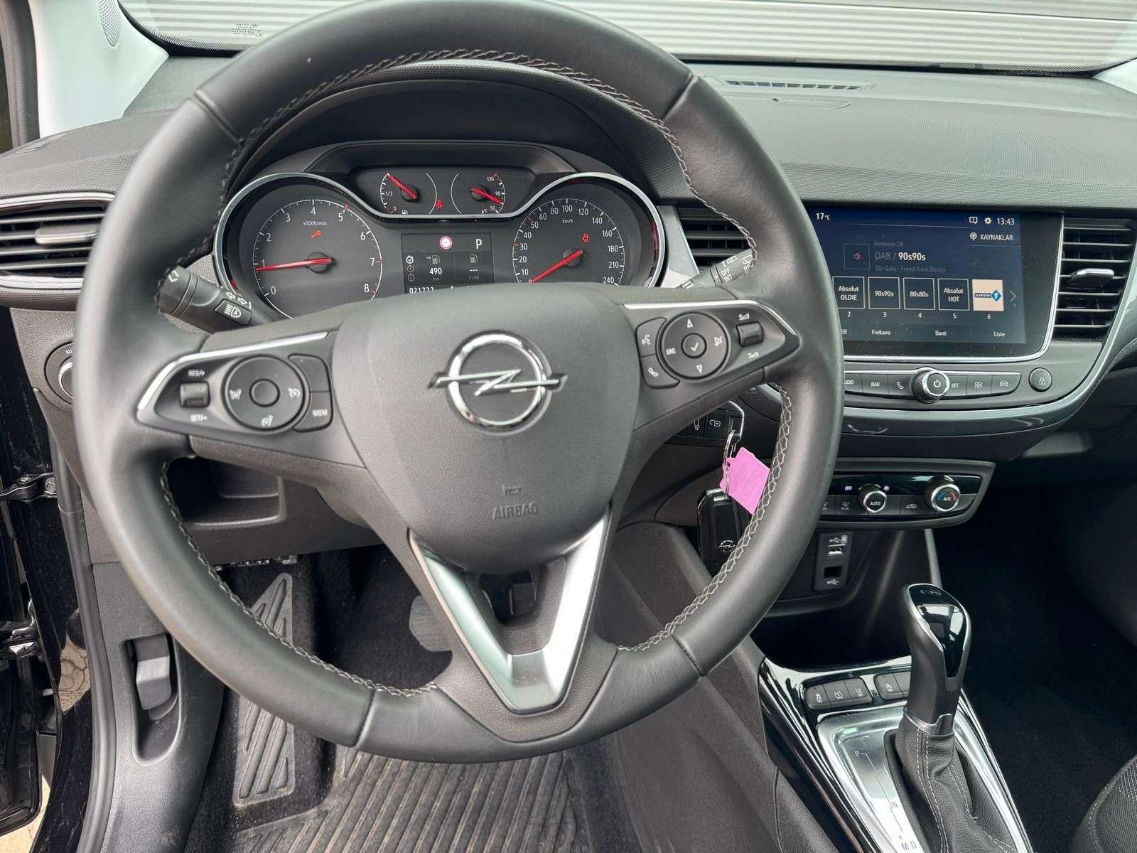 Opel Crossland X