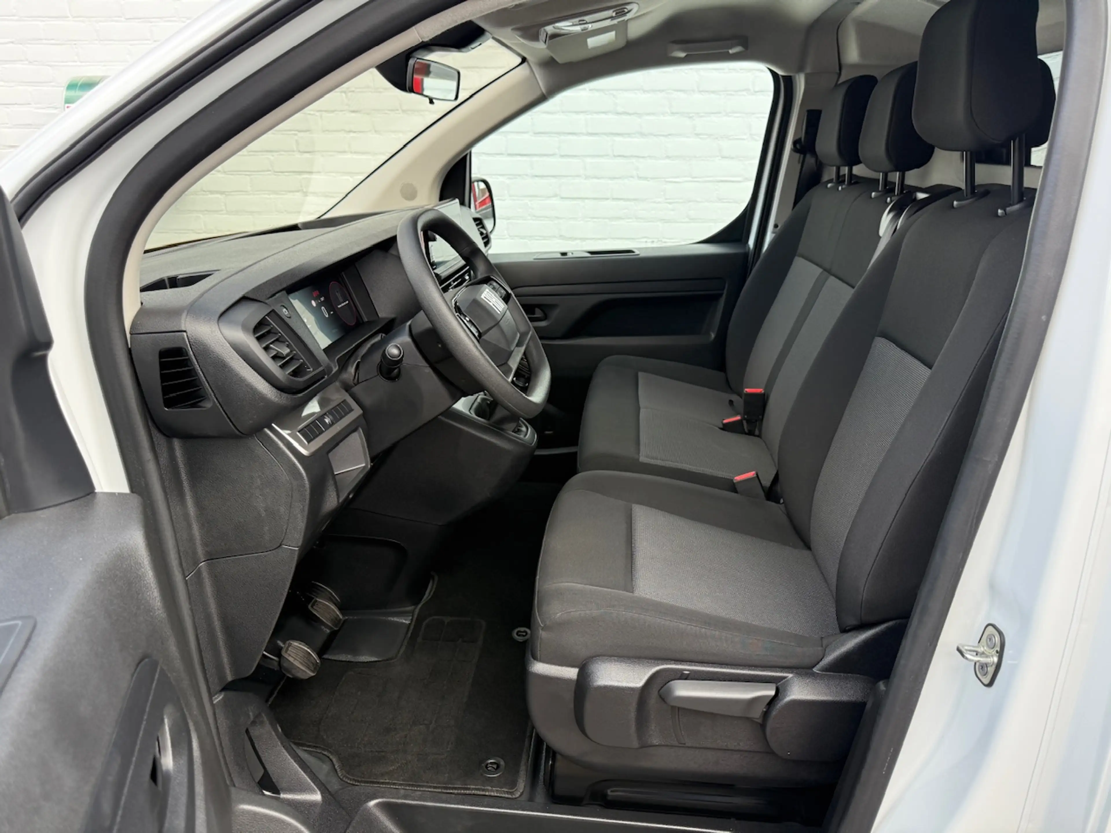 Fiat Scudo GB 1.5 Diesel 120pk L2/ Trekhaak/ 3 Zitplaatsen/ C — photo 13