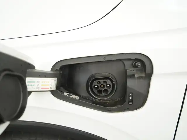 Volkswagen Tiguan view 27
