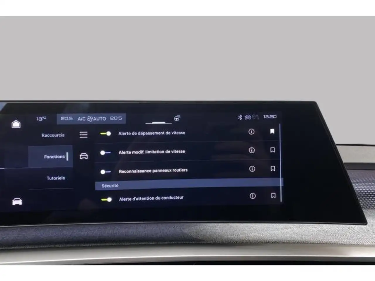 Peugeot 5008 GT* GPS Caméra 7places 145 PK HYBRID 38