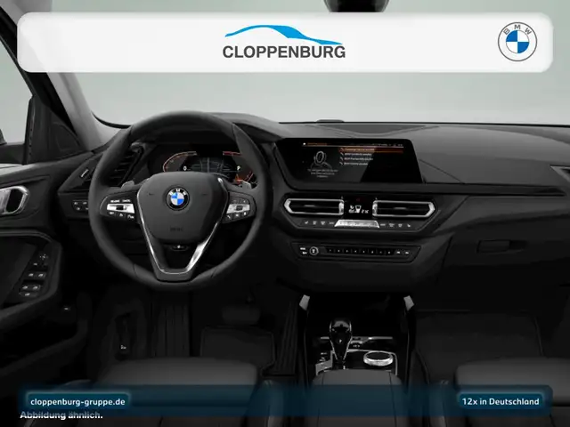 BMW 1 Series view 4