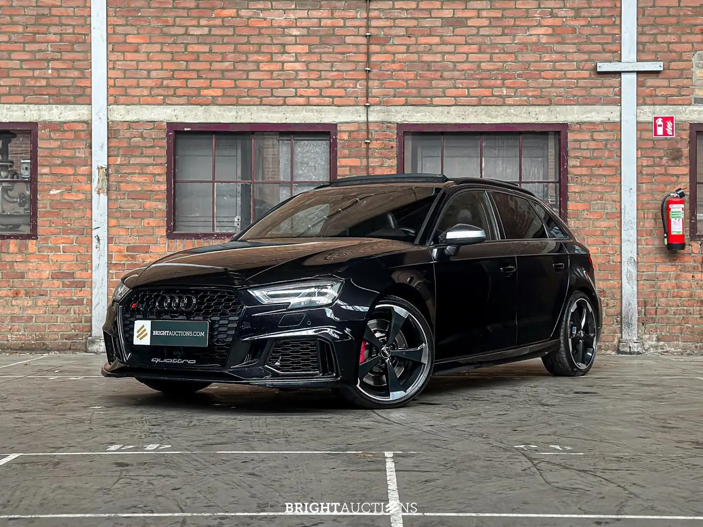 Audi RS3 Sportback 2.5 TFSI Quattro - 1