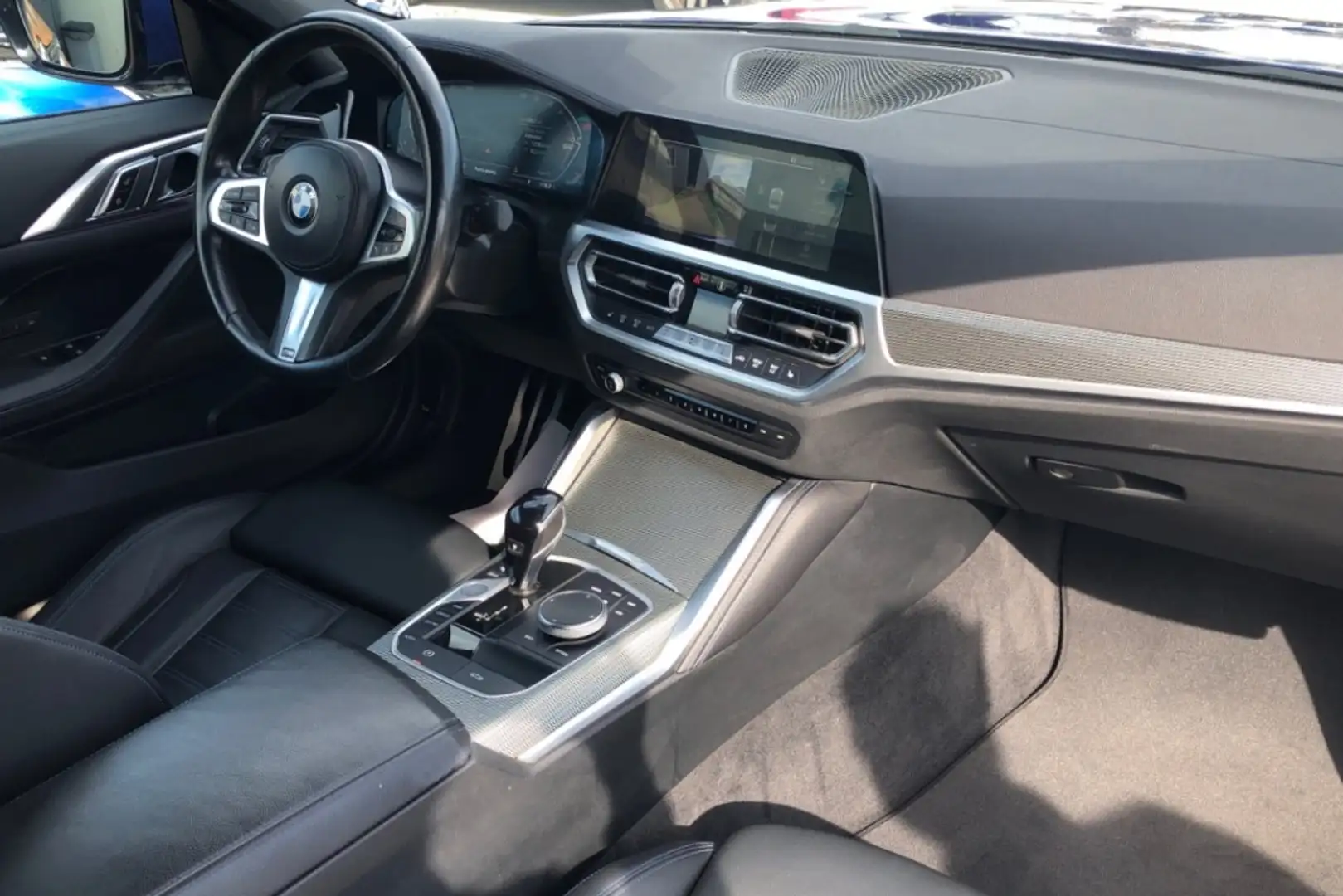 BMW 420 420iA Cabrio Blauw - 2