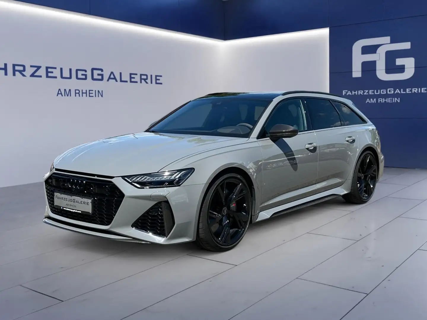Audi RS6 Keramik Bremse Pano Standheizung V-Max 305 Grau - 2