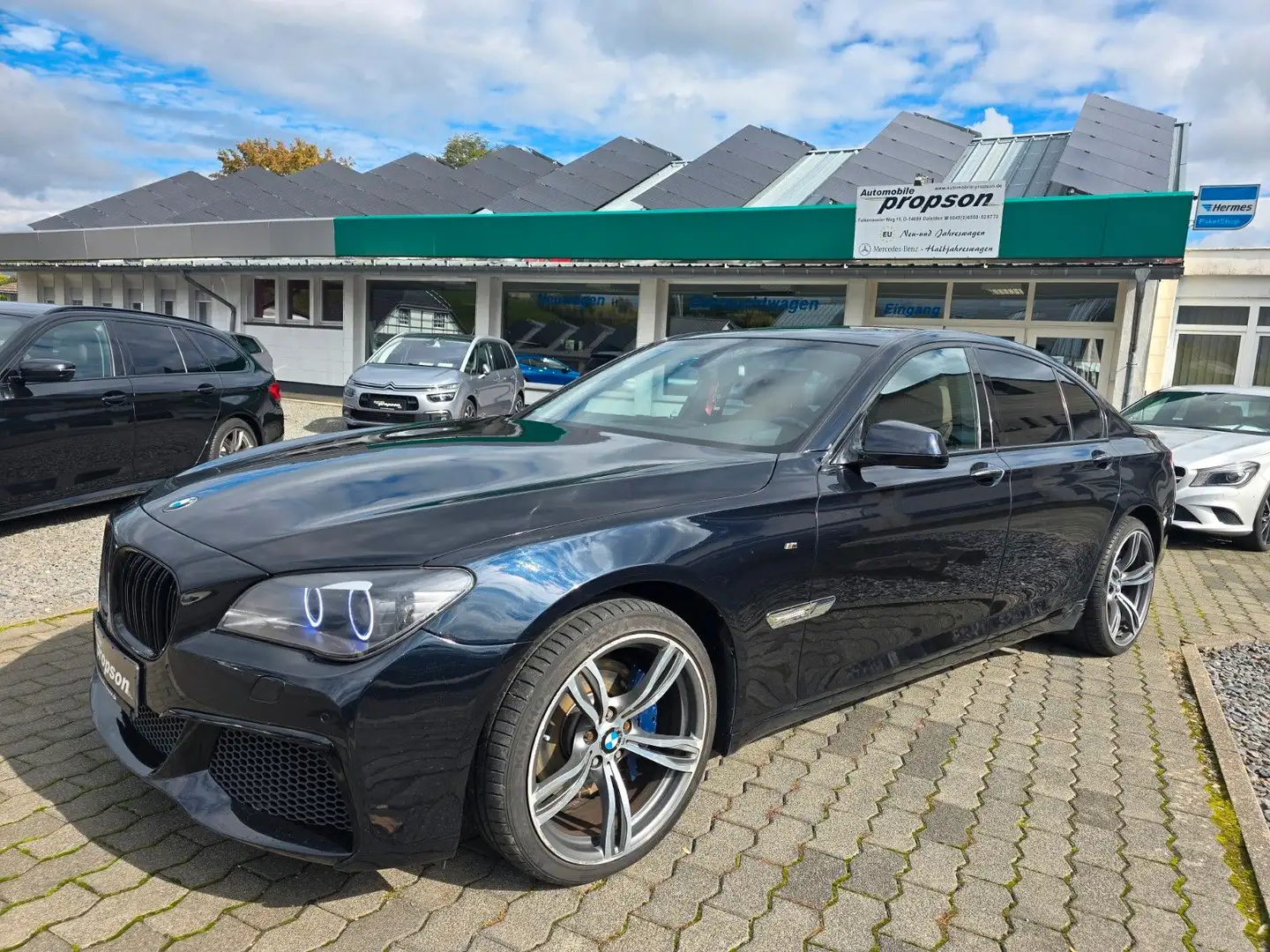 BMW 730 d M-Sportpaket S-DACH NAVIPROF 20"ALU Noir - 1