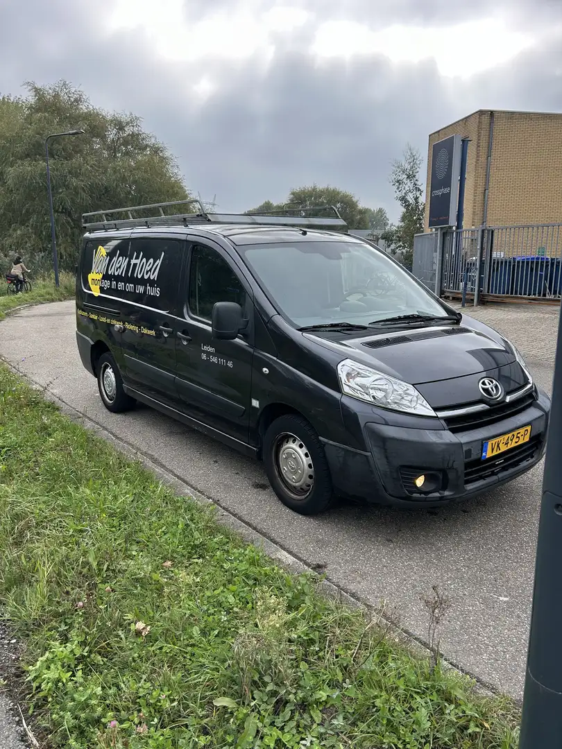 Toyota Proace 2,0-l-D-4D Automatik L2H1 Чорний - 2