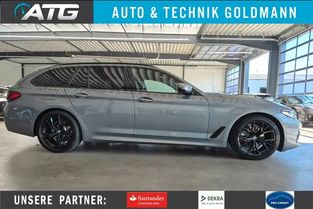 BMW 520 d M SPORTPAKET LEDER NAVI LED HUD CAM AHK