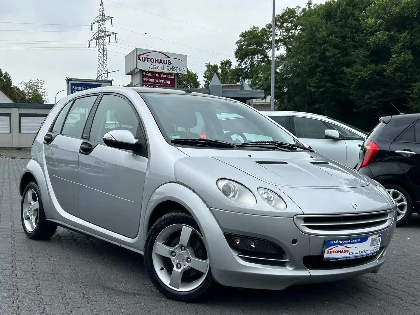 smart forFour Passion Automatik Klima HU/AU NEU 8 Fach-Bereifung Gris - 1