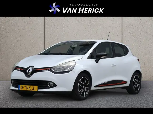 Renault Clio 0.9 TCe Night & Day | Navi | Cruise | Nette staat