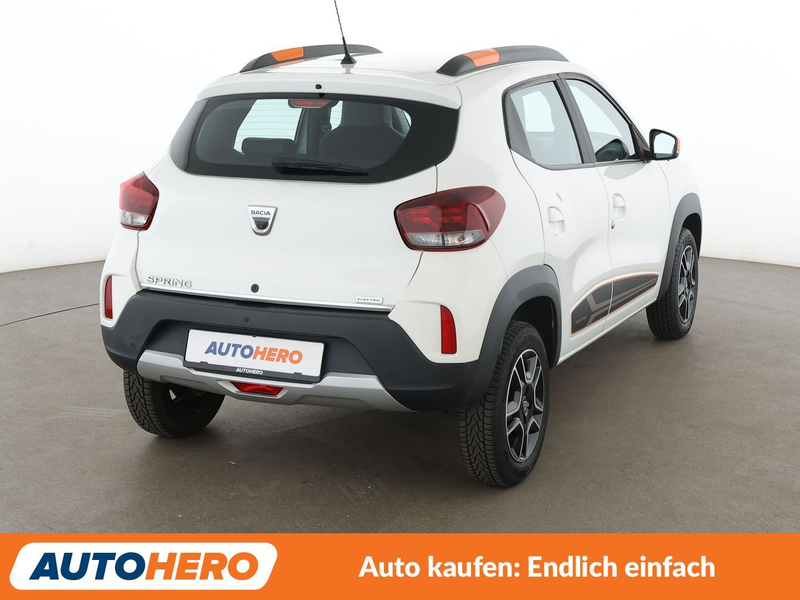 Dacia Spring electric drive 33 kW Comfort Plus Aut.*NAVI*LIMIT* — photo 6