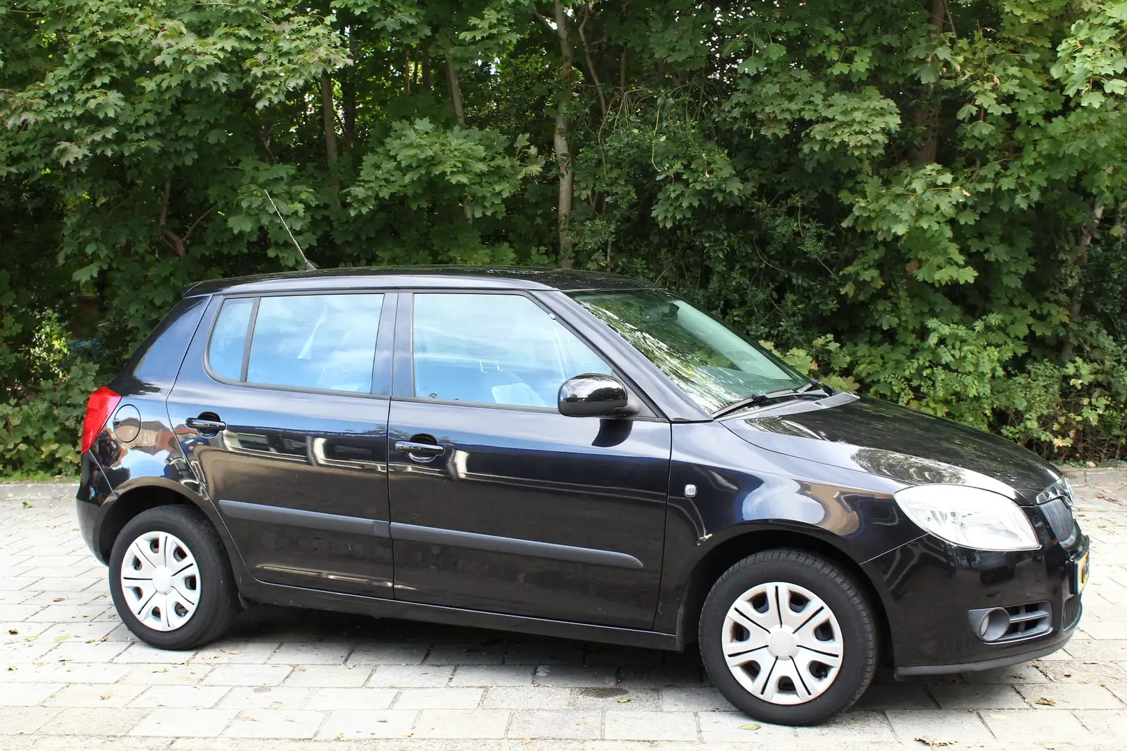 Skoda Fabia 1.4-16V Ambiente cruise control airco trekhaak Schwarz - 2