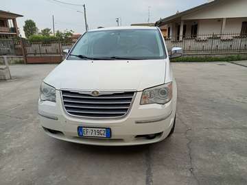 Grand Voyager V 2008 2.8 crd LX auto dpf