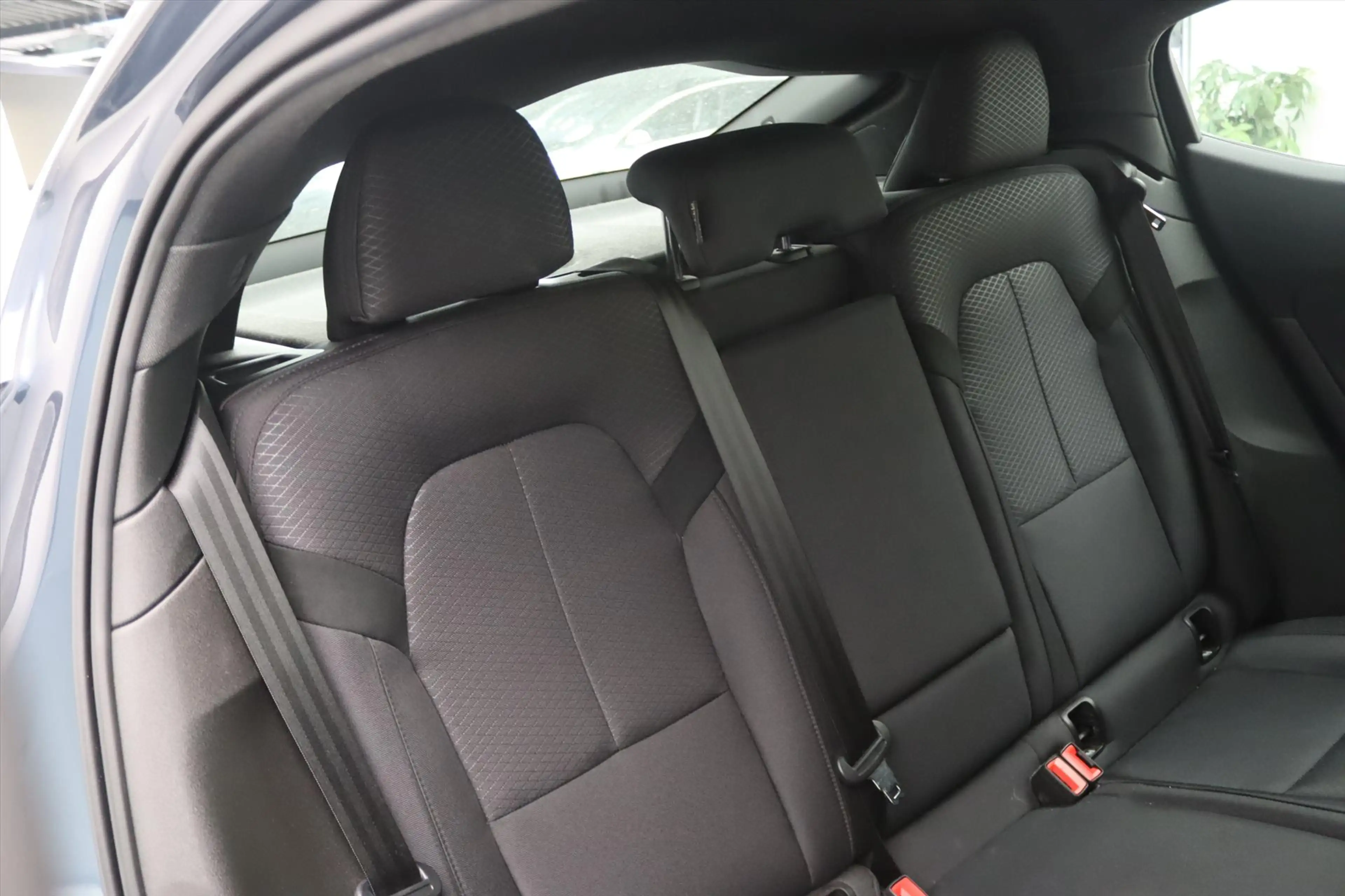 Polestar 2 Long Range Single Motor 231PK 92% SoH [ CARPLAY+19 — photo 14