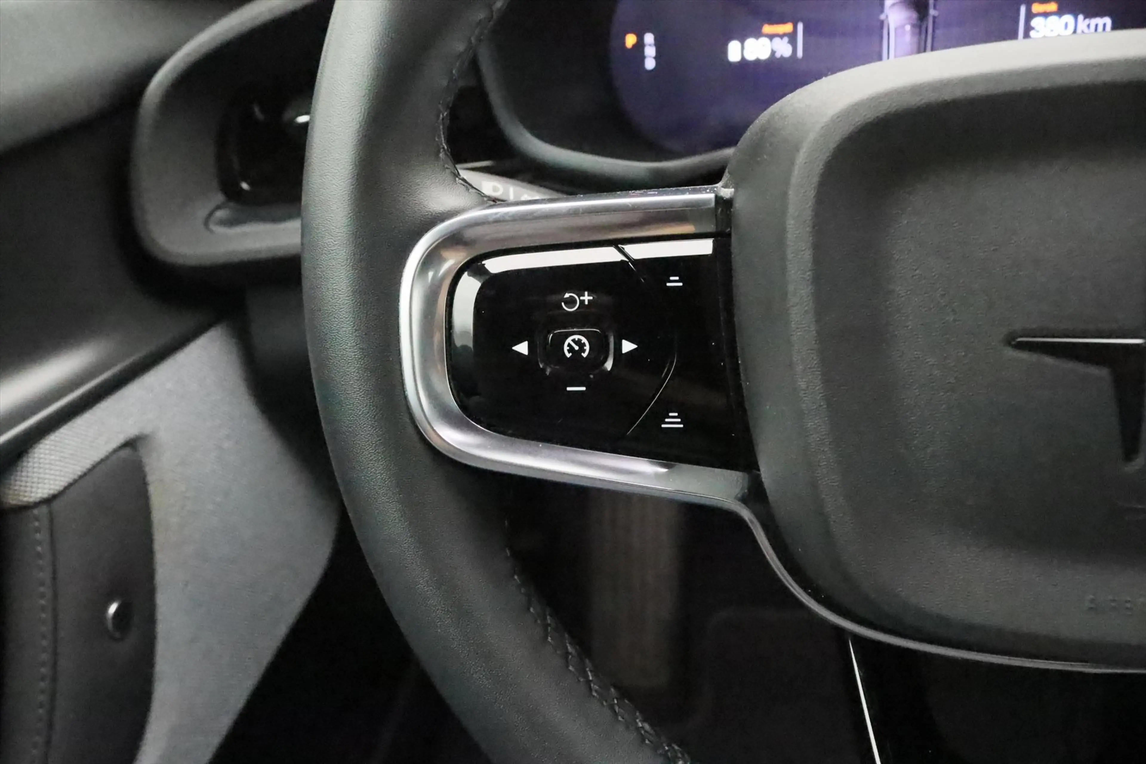 Polestar 2 Long Range Single Motor 231PK 92% SoH [ CARPLAY+19 — photo 20