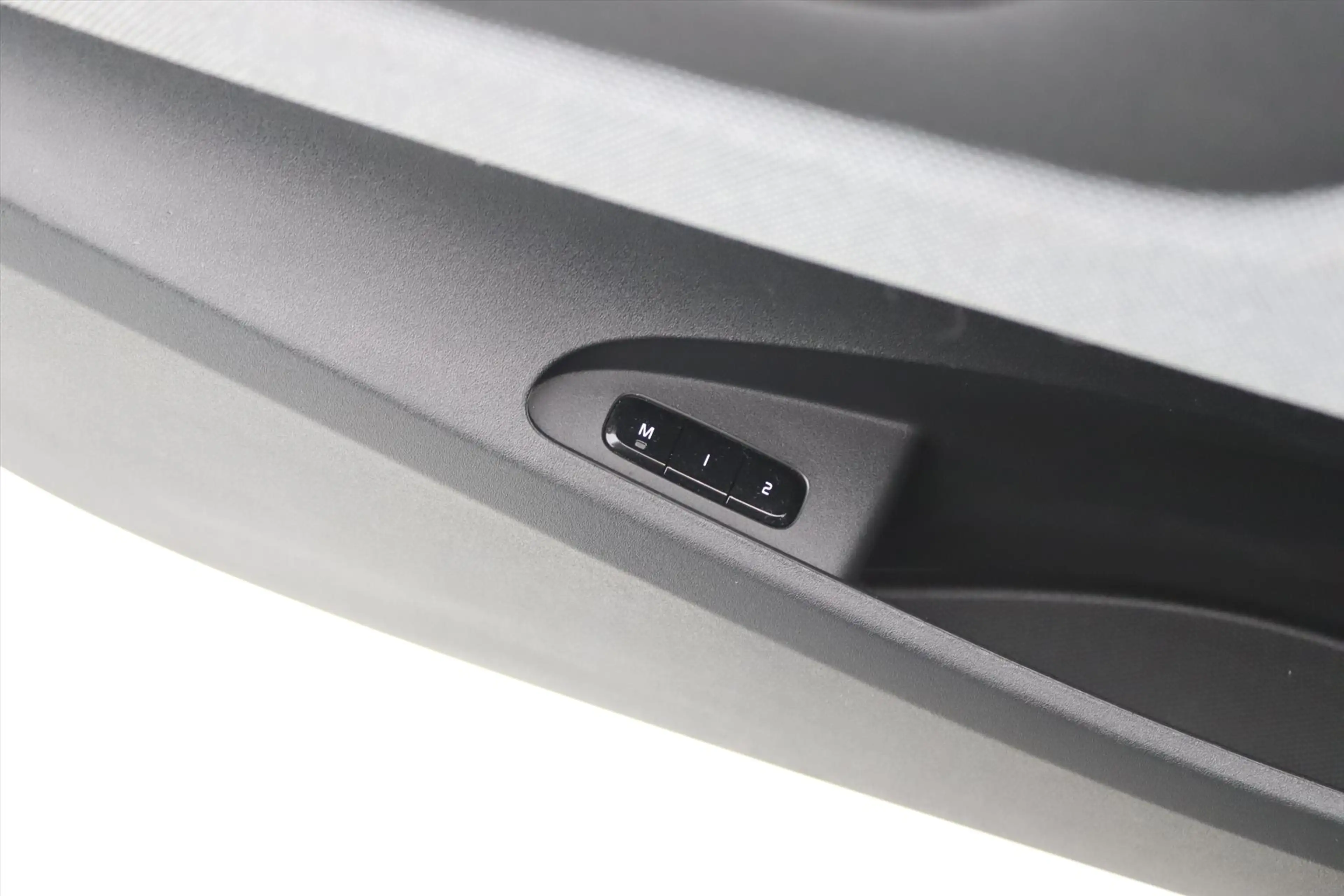 Polestar 2 Long Range Single Motor 231PK 92% SoH [ CARPLAY+19 — photo 35