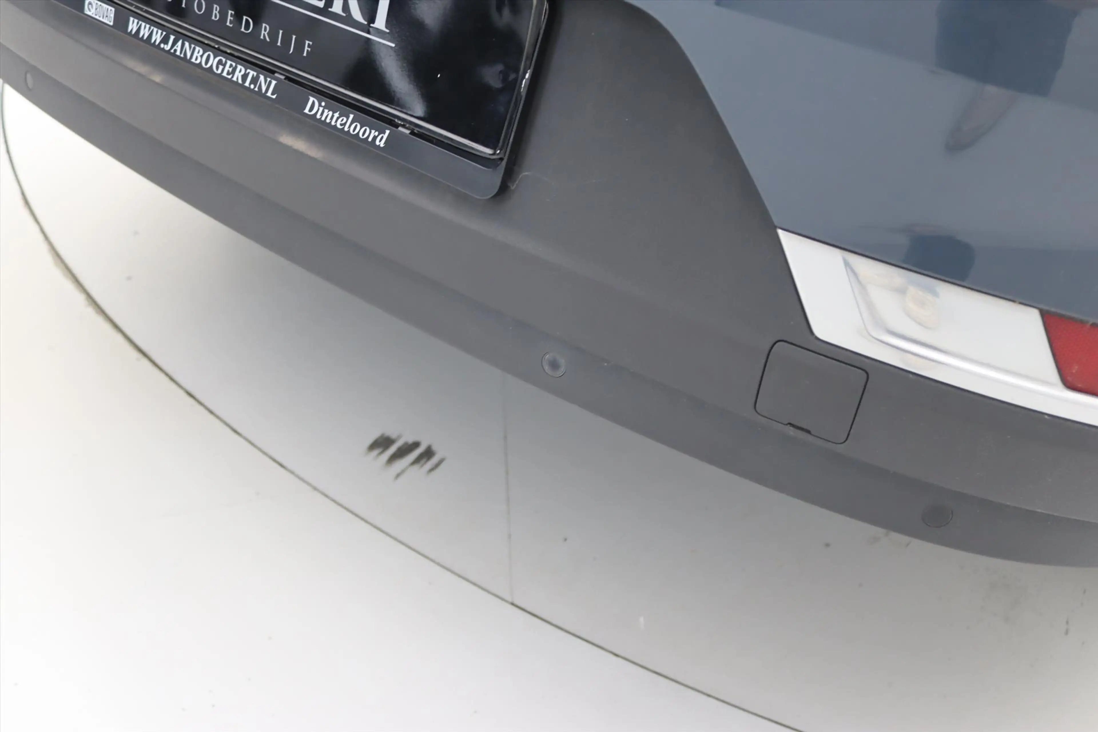 Polestar 2 Long Range Single Motor 231PK 92% SoH [ CARPLAY+19 — photo 24