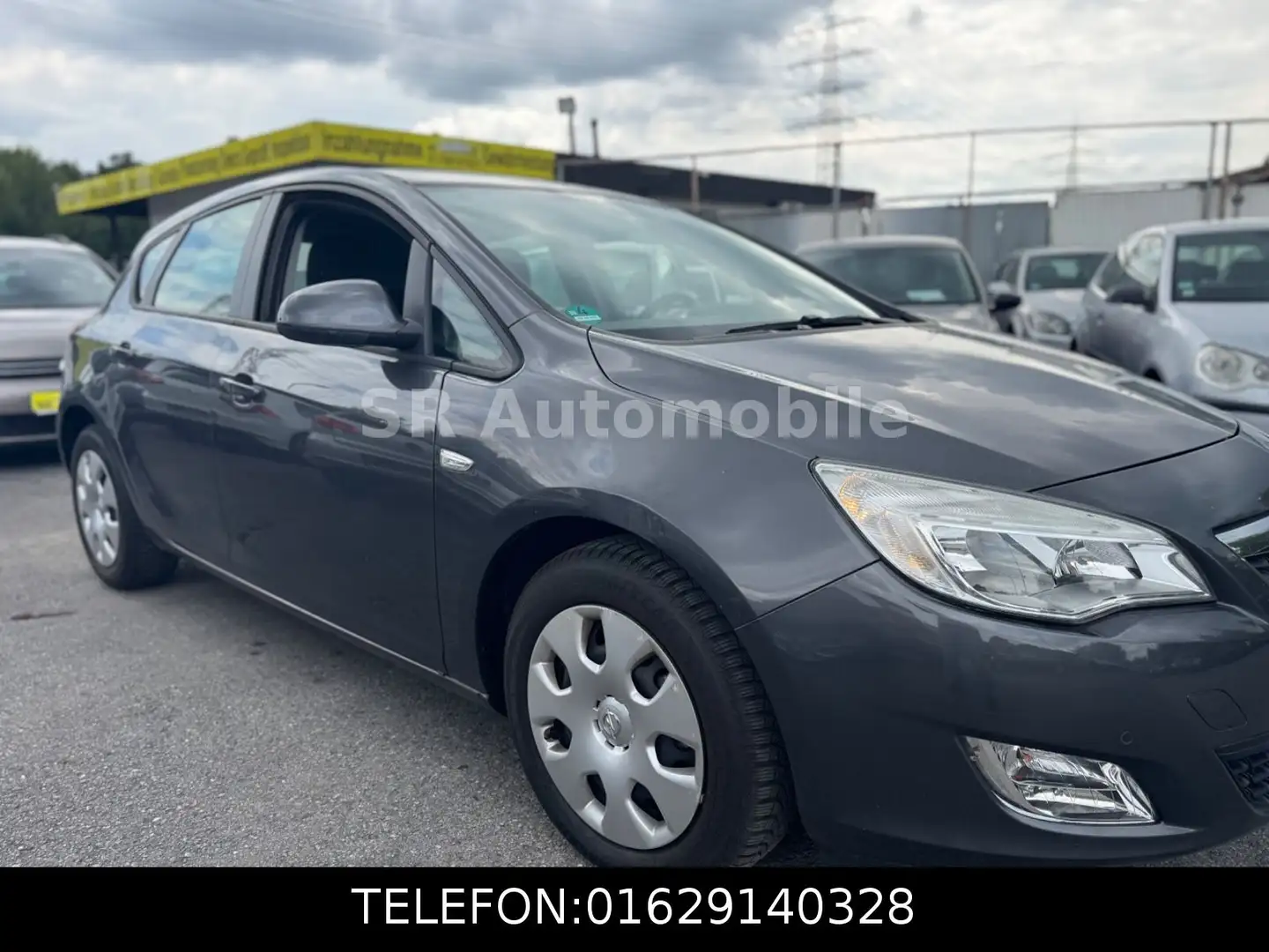 Opel Astra J Lim. 5-trg. Edition*2HAND*KLIMA*2xPDC* Gri - 2