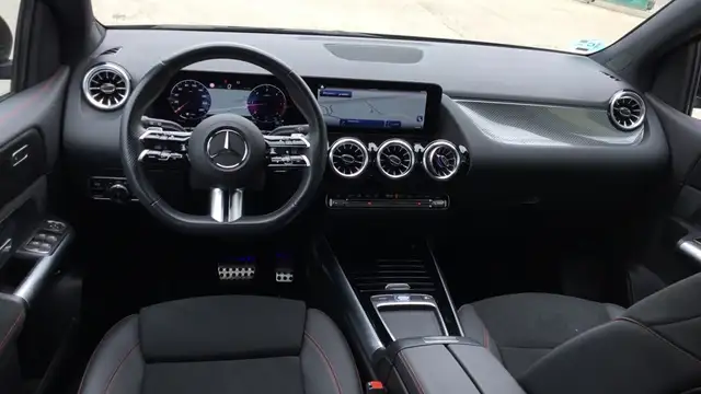 Mercedes-Benz B-Class view 8