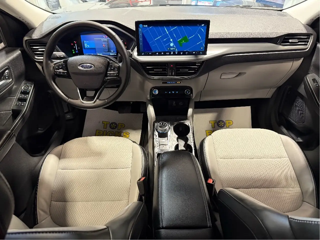 Ford Escape снимка Ford Escape