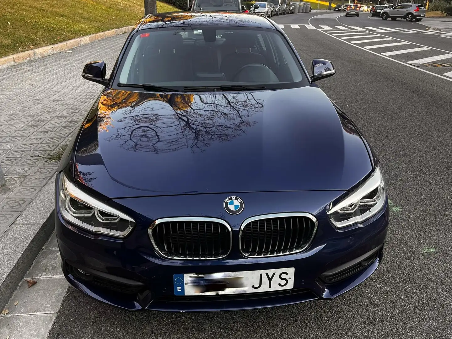 BMW 118 118iA Azul - 2