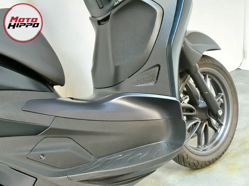 Piaggio Beverly 400 - foto 5