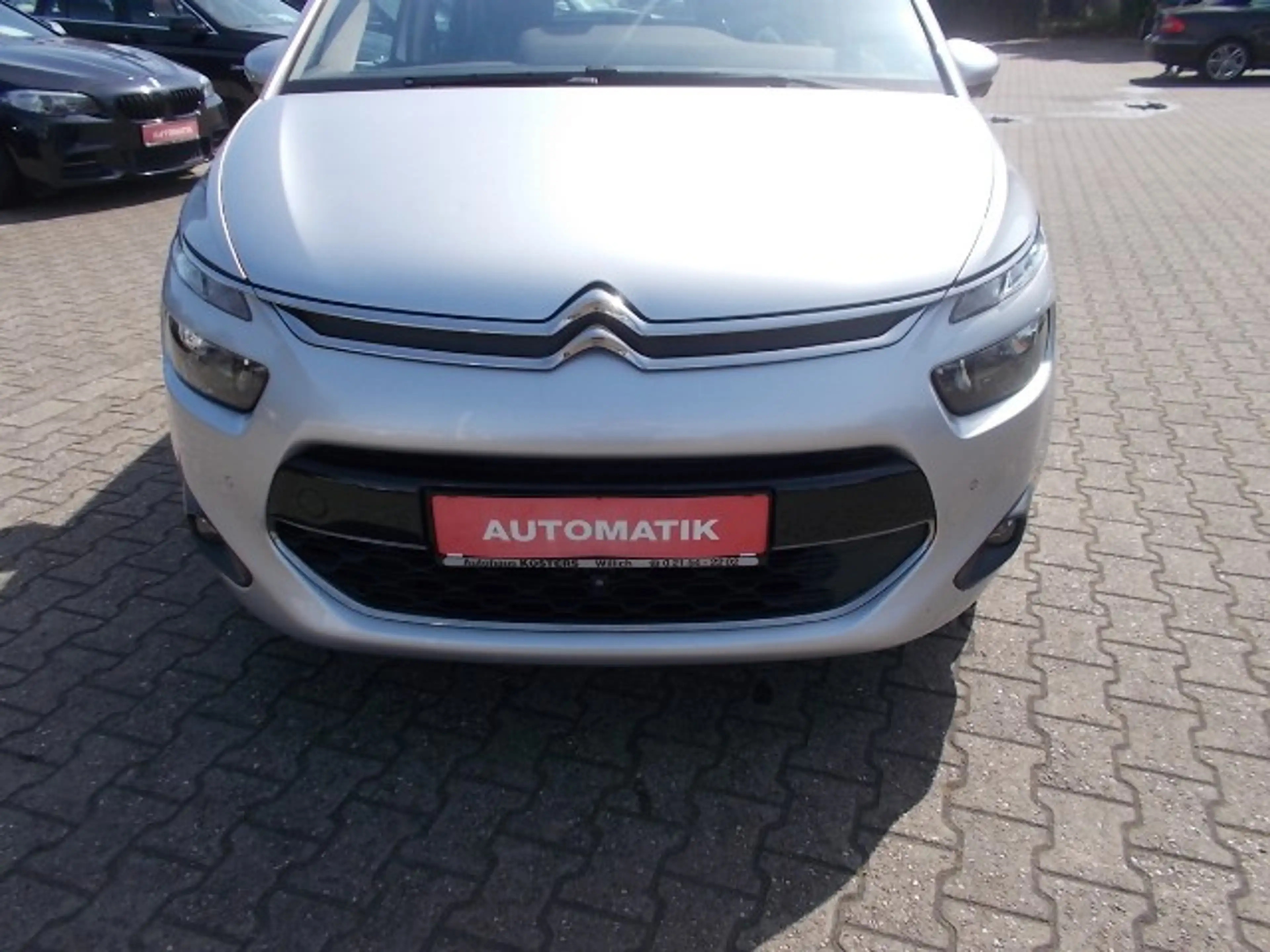 Citroen C4 Picasso Selection 1.6 THP, AHK Navi Park Assistent — photo 2