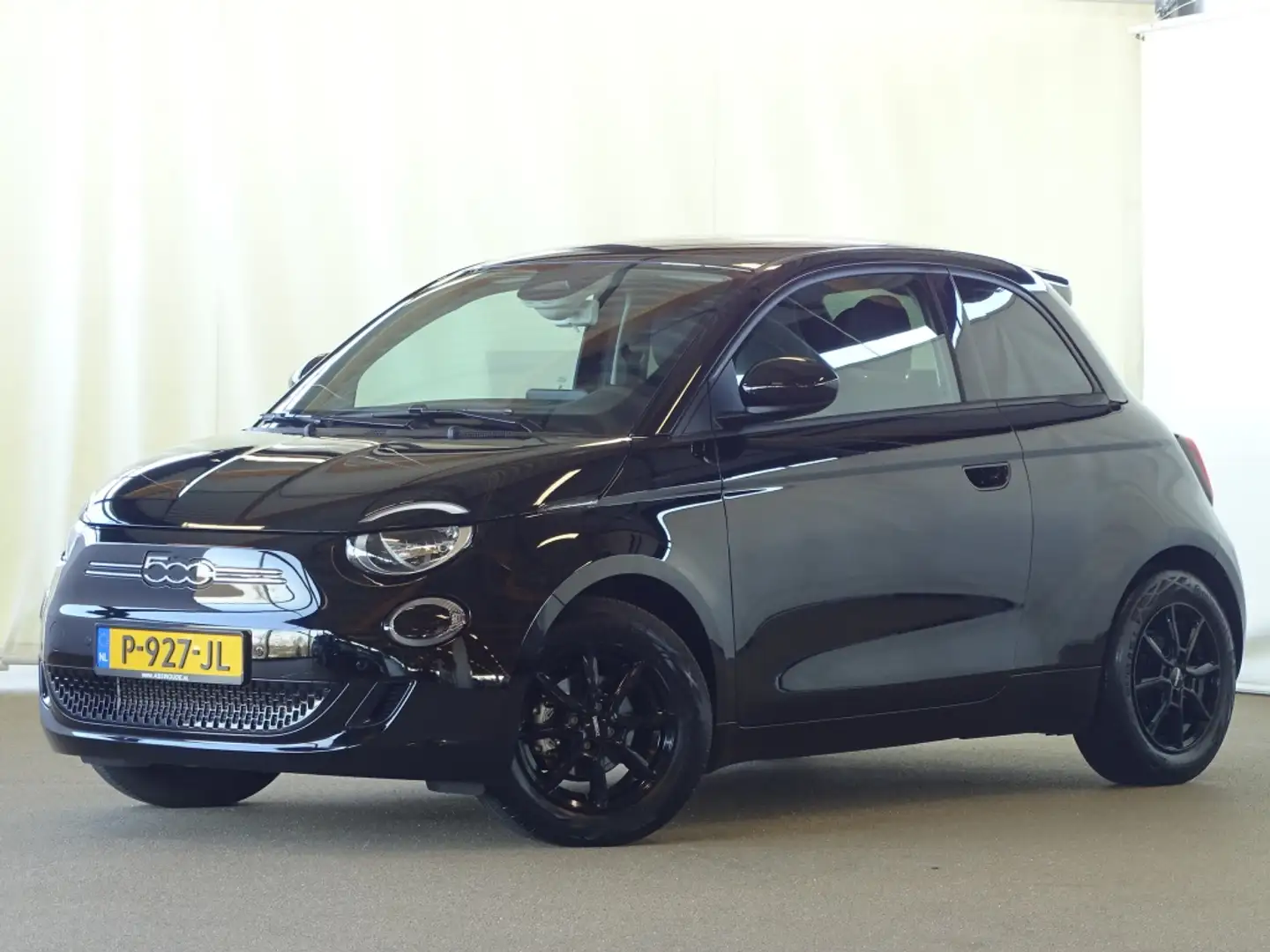 Fiat 500e Action 24 kWh | Automaat | Apple Carplay | Android Zwart - 2