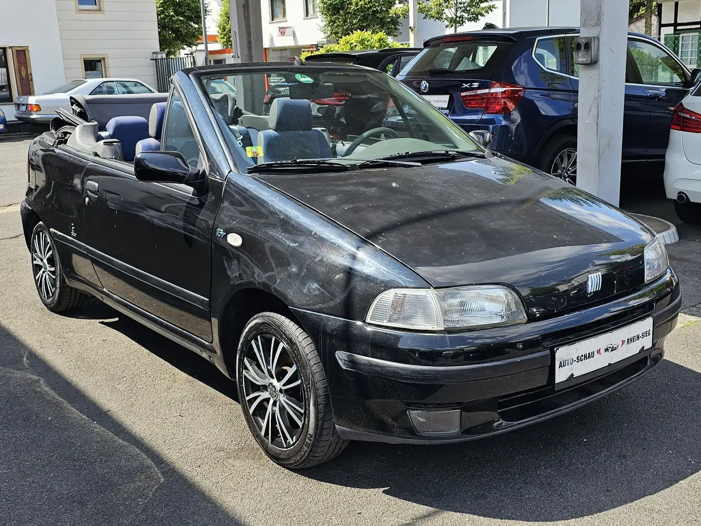 Fiat Punto Cabrio 16V Black - 1